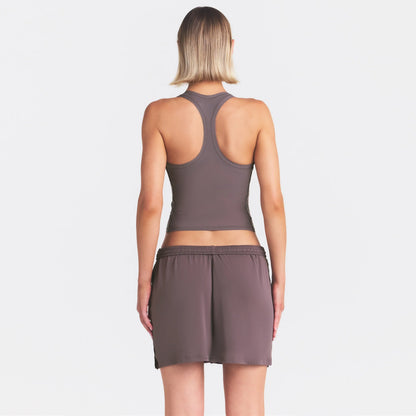 NikeSKIMS STRETCH KNIT SHORT | RESIN