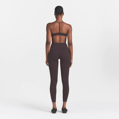 NikeSKIMS STUDIO STRETCH 26" LEGGING | DARK ROAST