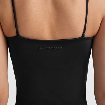 NikeSKIMS MATTE SHIRRED FRONT TANK | OBSIDIAN