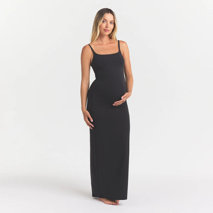 FITS EVERYBODY MATERNITY LONG SLIP DRESS | ONYX