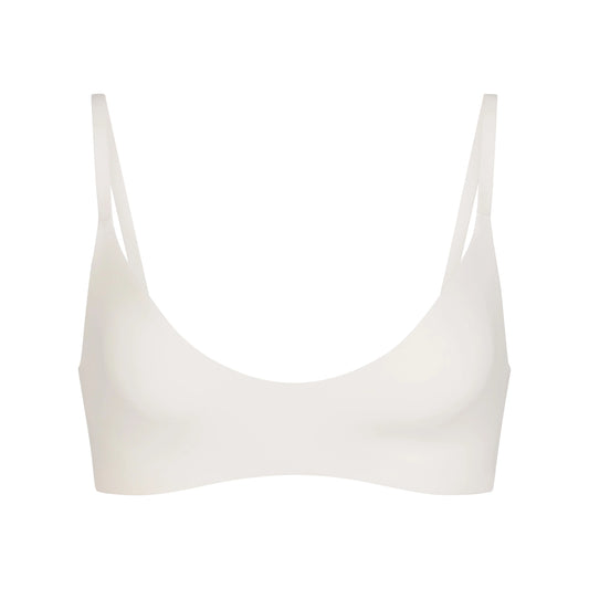NikeSKIMS MATTE MICRO SCOOP BRA | IVORY