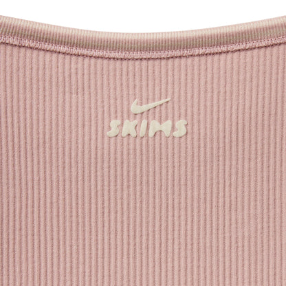 NikeSKIMS RIBBED SEAMLESS MICRO SCOOP BRA | HIMALAYAN