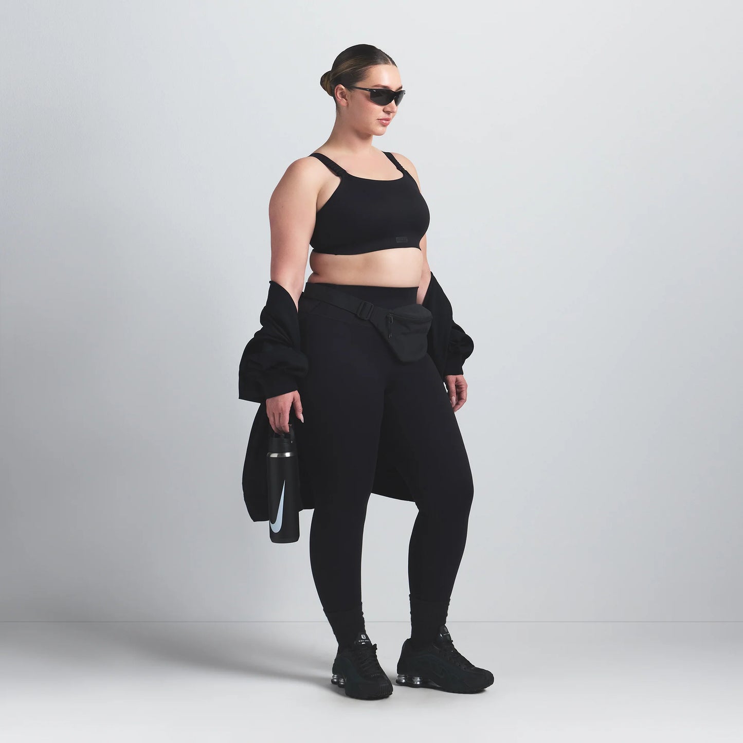 NikeSKIMS MATTE WIDE STRAP BRA | OBSIDIAN