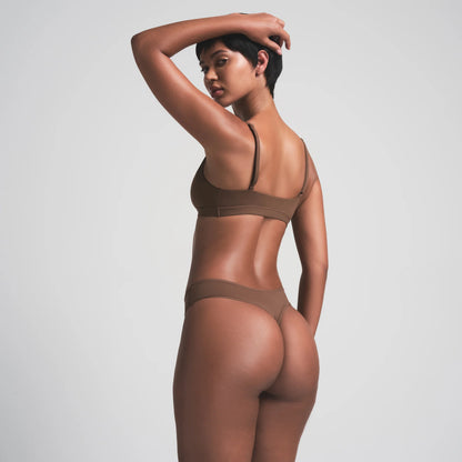 FITS EVERYBODY THONG | JASPER