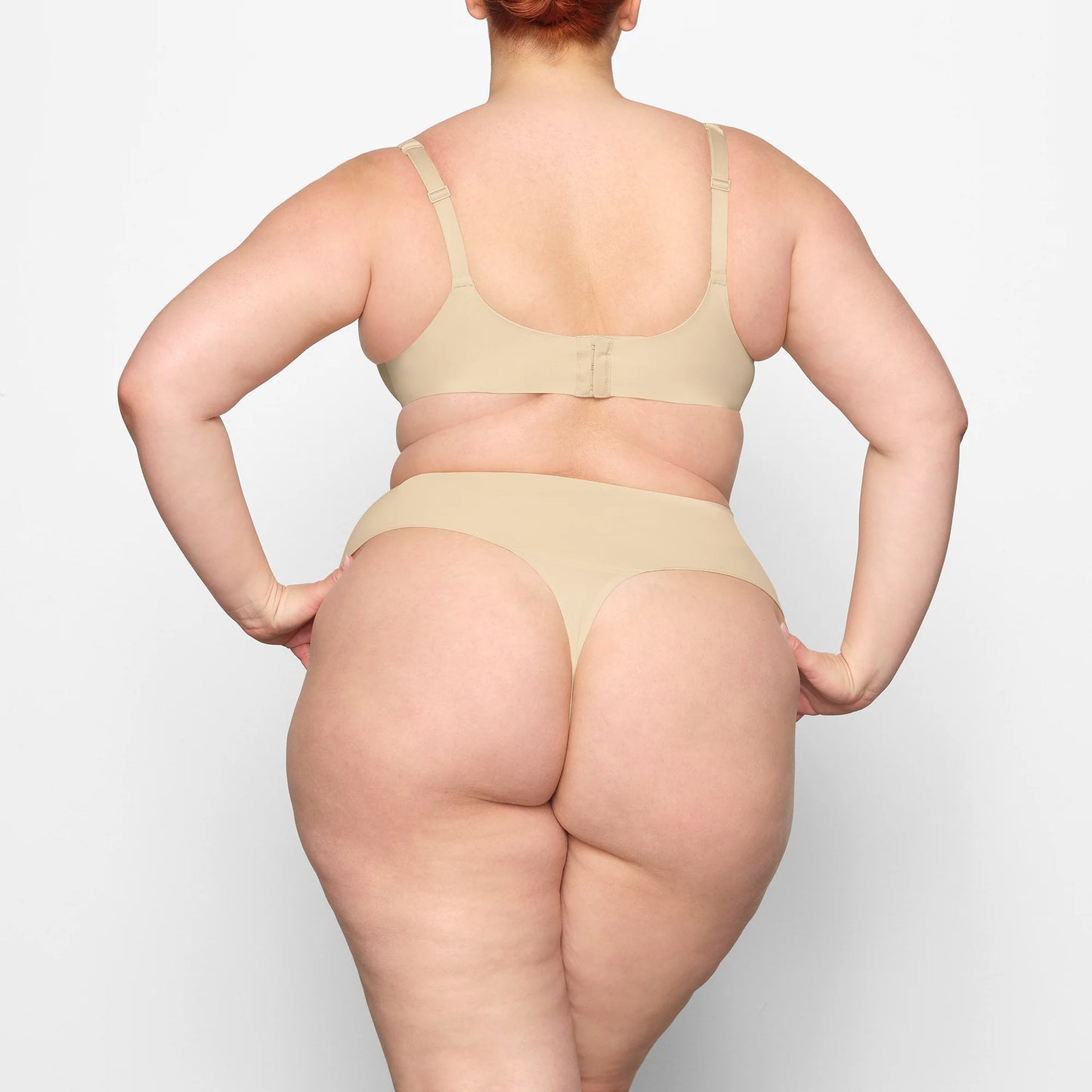 SMOOTHING INTIMATES HIGH-WAISTED THONG | SAND