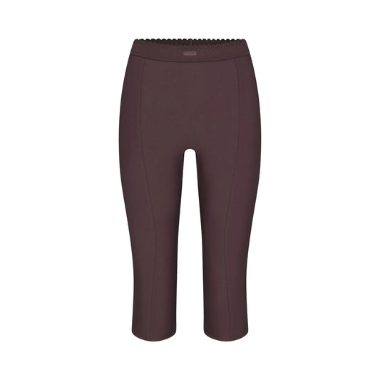 SKIMS BODY HIGH-WAISTED CAPRI | RAISIN