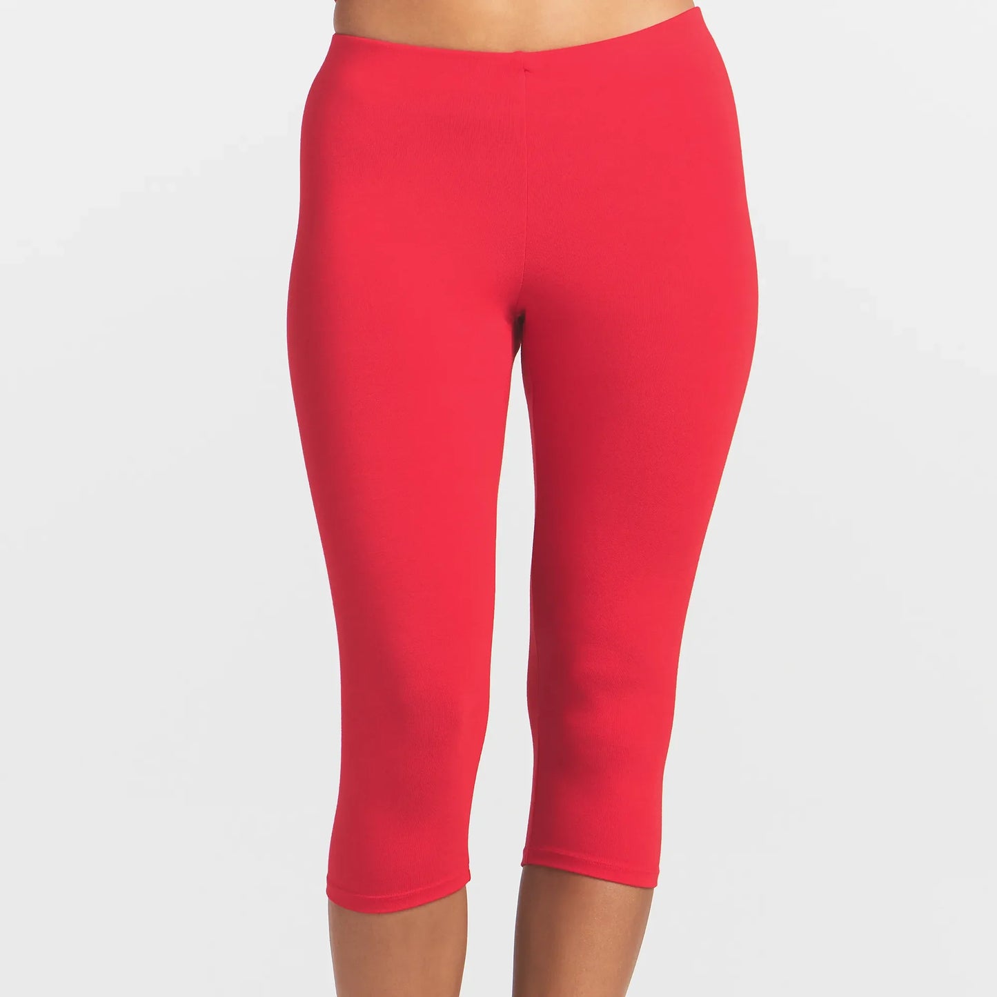 SMOOTH LAYERS HIGH-WAISTED CAPRI | CARMINE