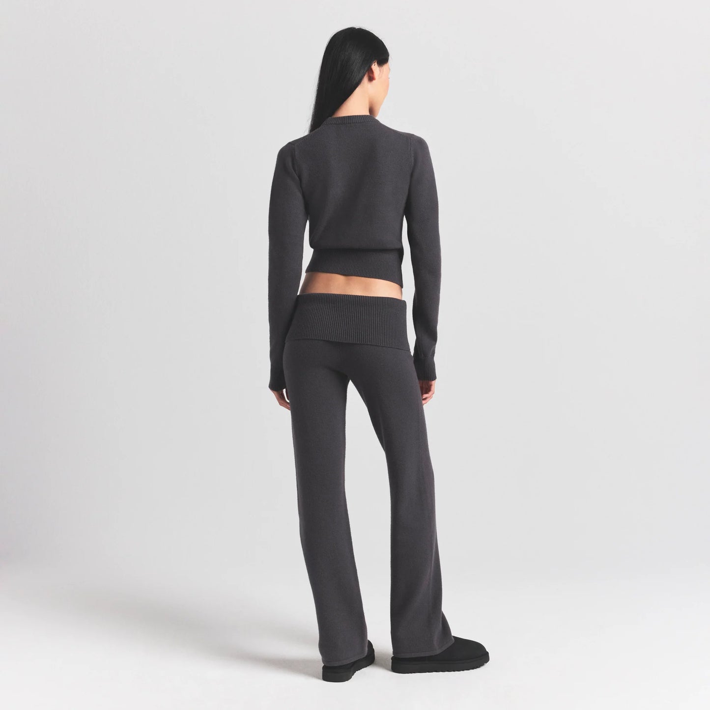 SWEATER KNITS RIBBED LONG SLEEVE FITTED CREW NECK | ASH
