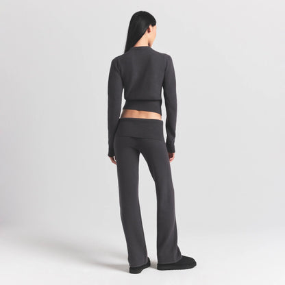 SWEATER KNITS RIBBED LONG SLEEVE FITTED CREW NECK | ASH