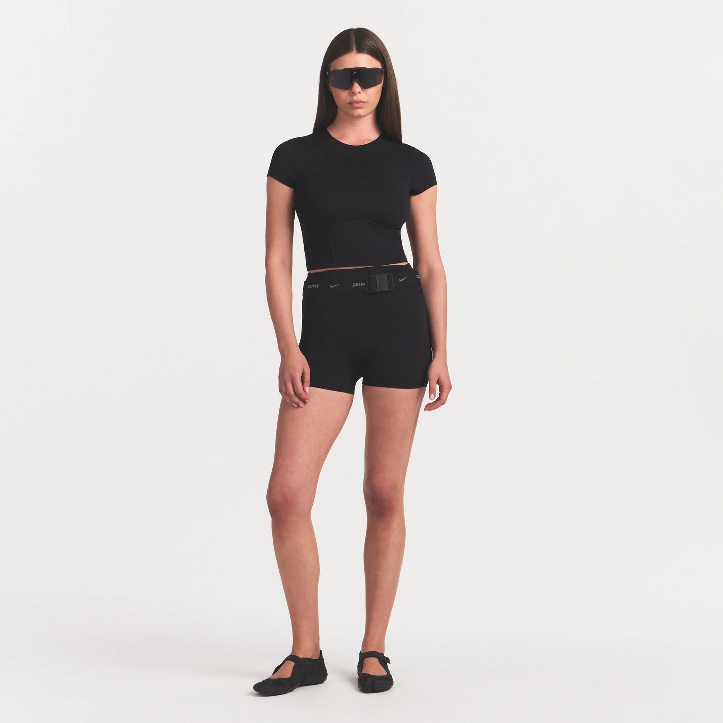 NikeSKIMS MATTE CROPPED CORSET T-SHIRT | OBSIDIAN