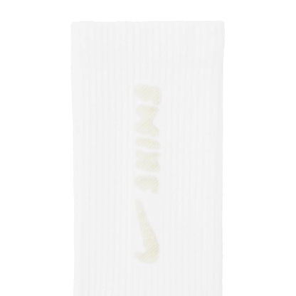 NikeSKIMS ACCESSORIES DRI-FIT™ CREW SOCK 3-PACK | BUBBLE GUM MULTI