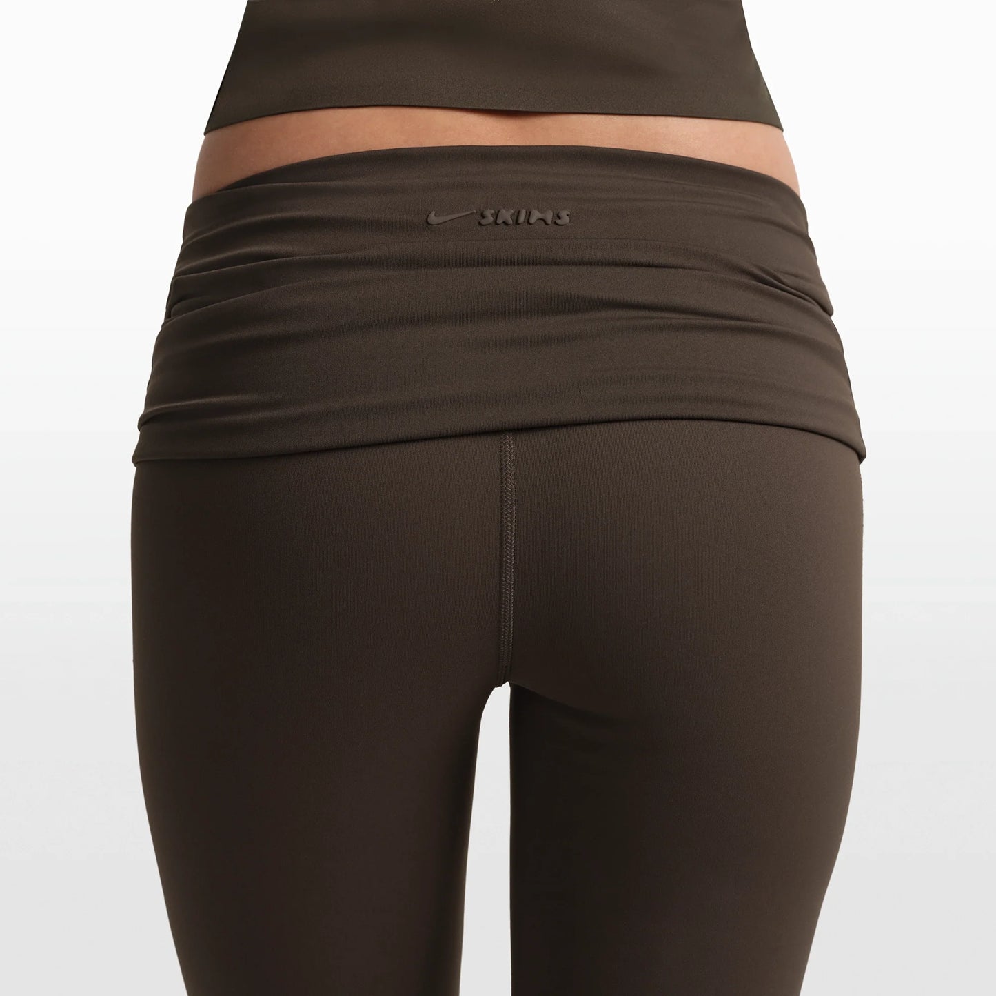 NikeSKIMS MATTE FOLDOVER SLIM FLARE LEGGING | DARK SEPIA