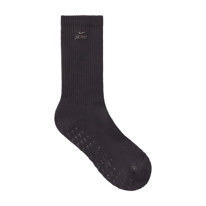 NikeSKIMS ACCESSORIES DRI-FIT™ PILATES GRIP CREW SOCK | OBSIDIAN