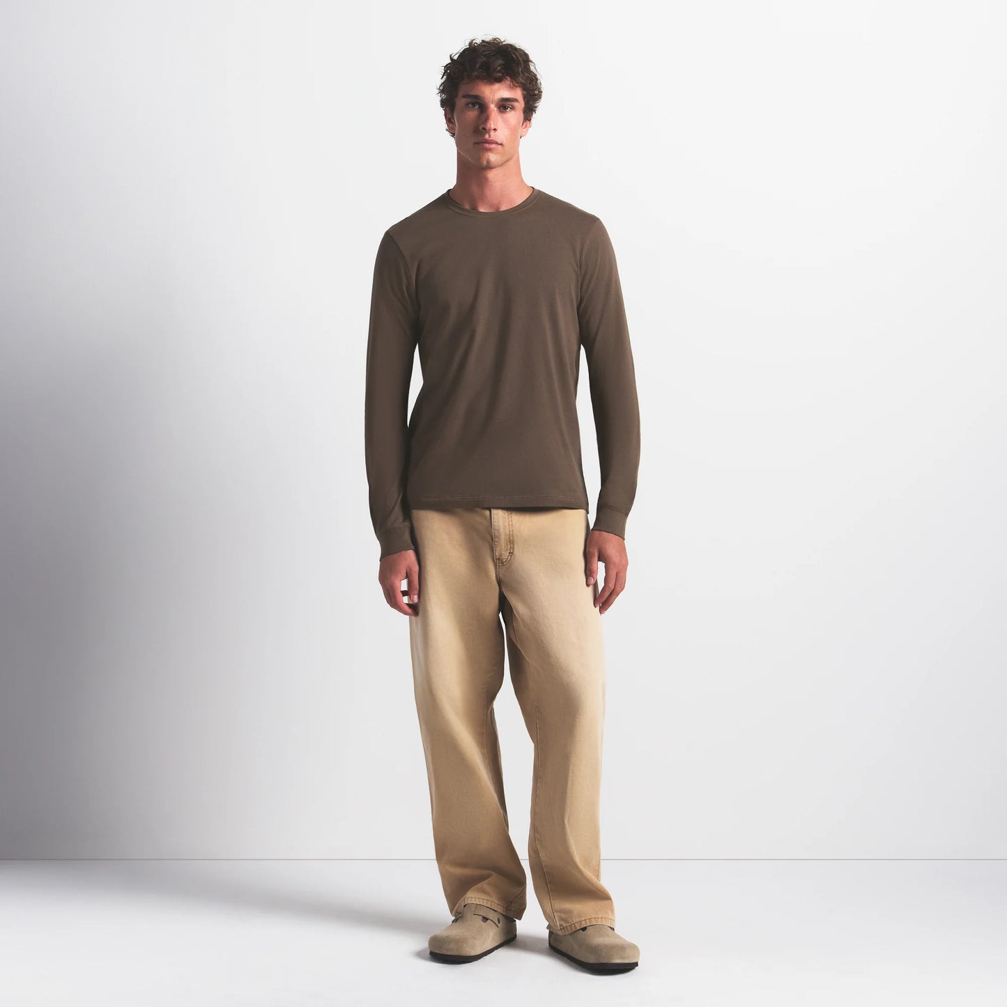 SKIMS COTTON MENS CLASSIC LONG SLEEVE T-SHIRT | DRIFTWOOD