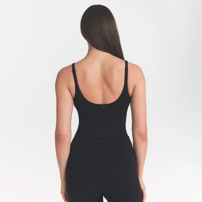 NikeSKIMS STUDIO STRETCH PLUNGE TANK | OBSIDIAN