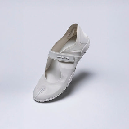 NikeSKIMS FOOTWEAR RIFT MESH | LT BONE