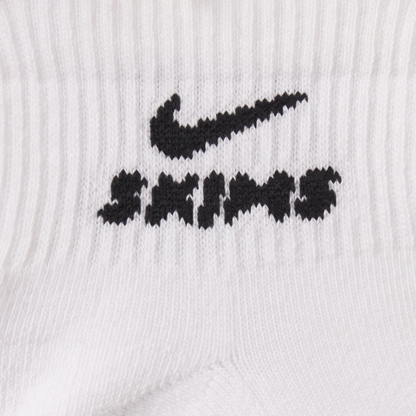 NikeSKIMS ACCESSORIES DRI-FIT™ QUARTER CREW SOCK 3-PACK | SNOW