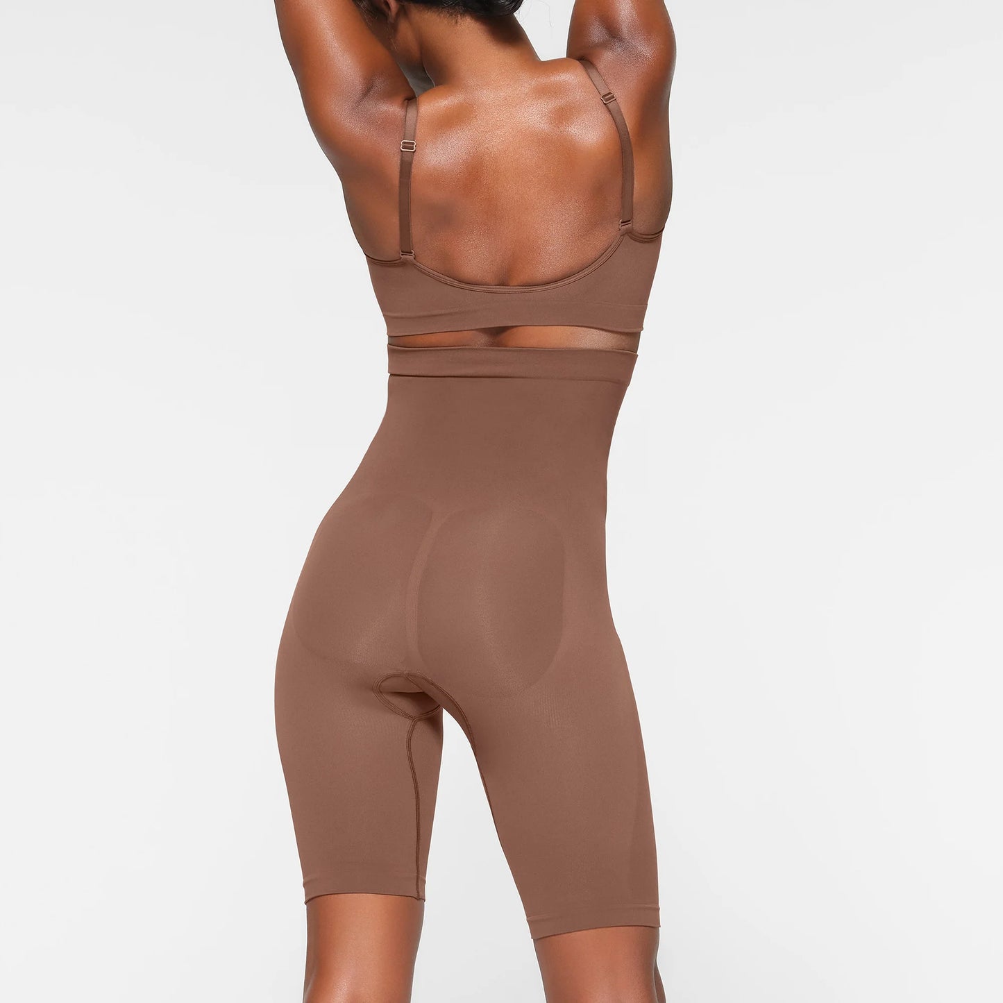 SEAMLESS SCULPT HIGH-WAISTED ABOVE THE KNEE SHORT | JASPER