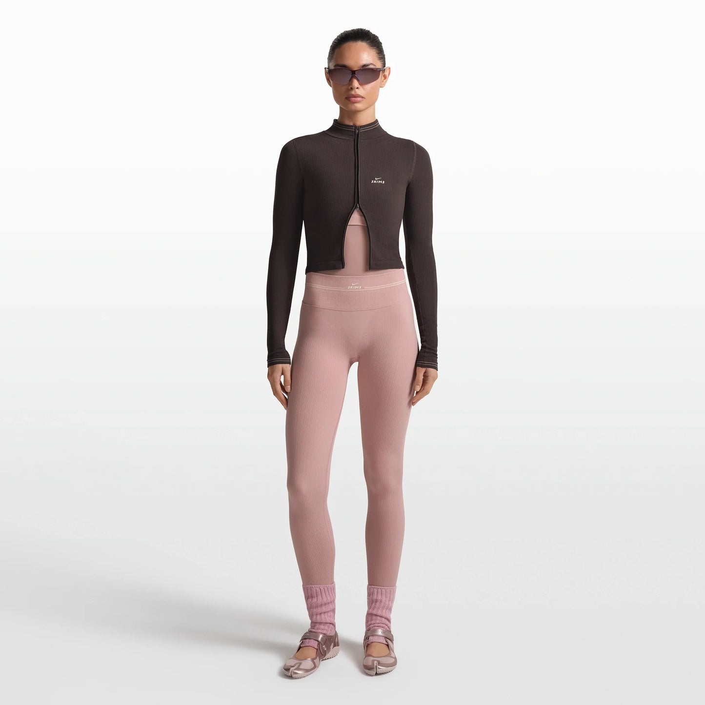 NikeSKIMS RIBBED SEAMLESS 26" LEGGING | HIMALAYAN
