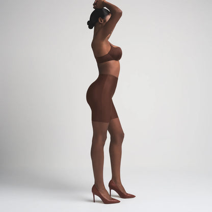 SKIMS BODY BUTT ENHANCING PADDED SHORT | COCOA