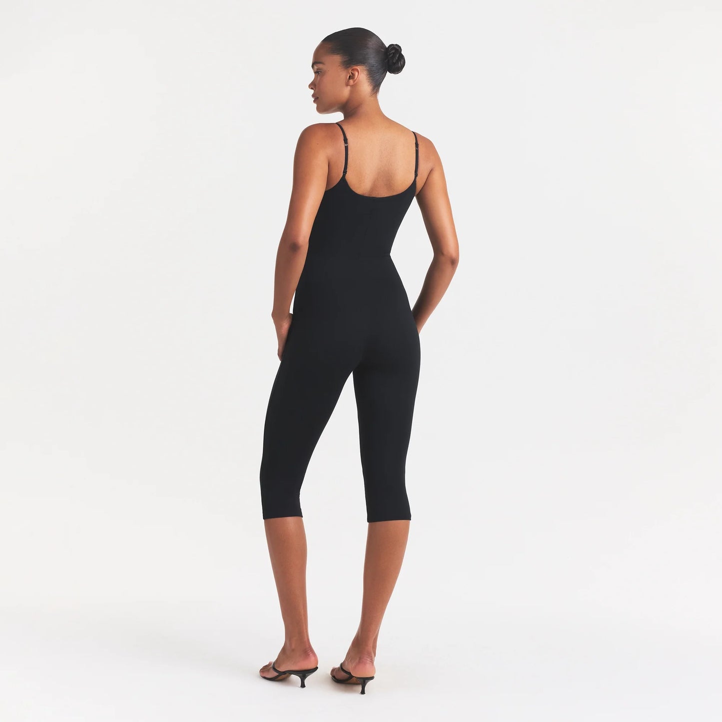 SMOOTH LAYERS CAPRI CATSUIT | OBSIDIAN