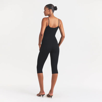 SMOOTH LAYERS CAPRI CATSUIT | OBSIDIAN