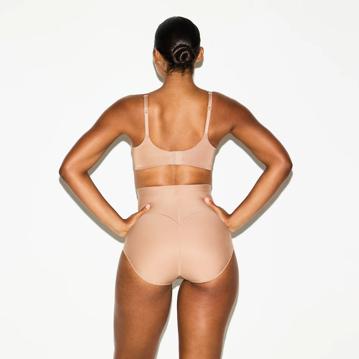 SKIMS BODY CORE SCULPT BUTT LIFTING BRIEF | SIENNA