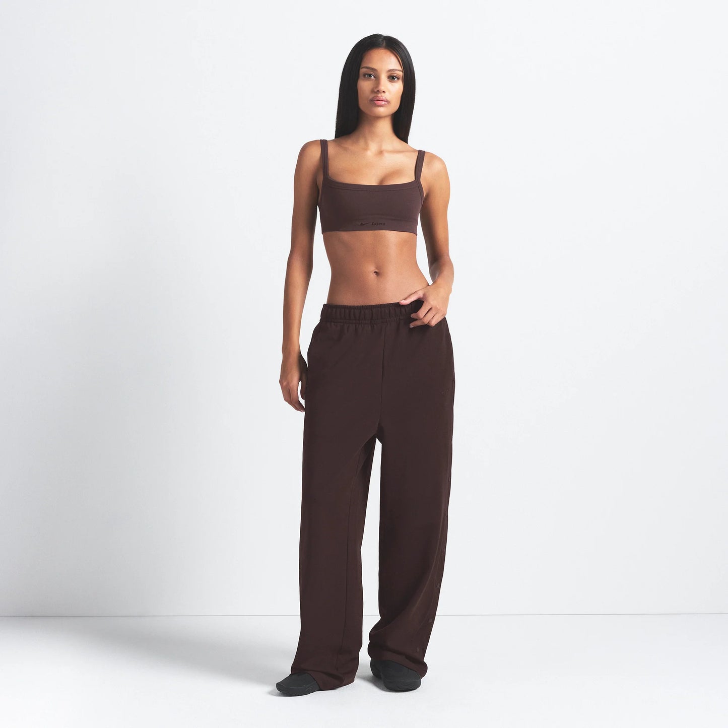 NikeSKIMS VINTAGE SEAMLESS CAMI BRA | PHOENIX