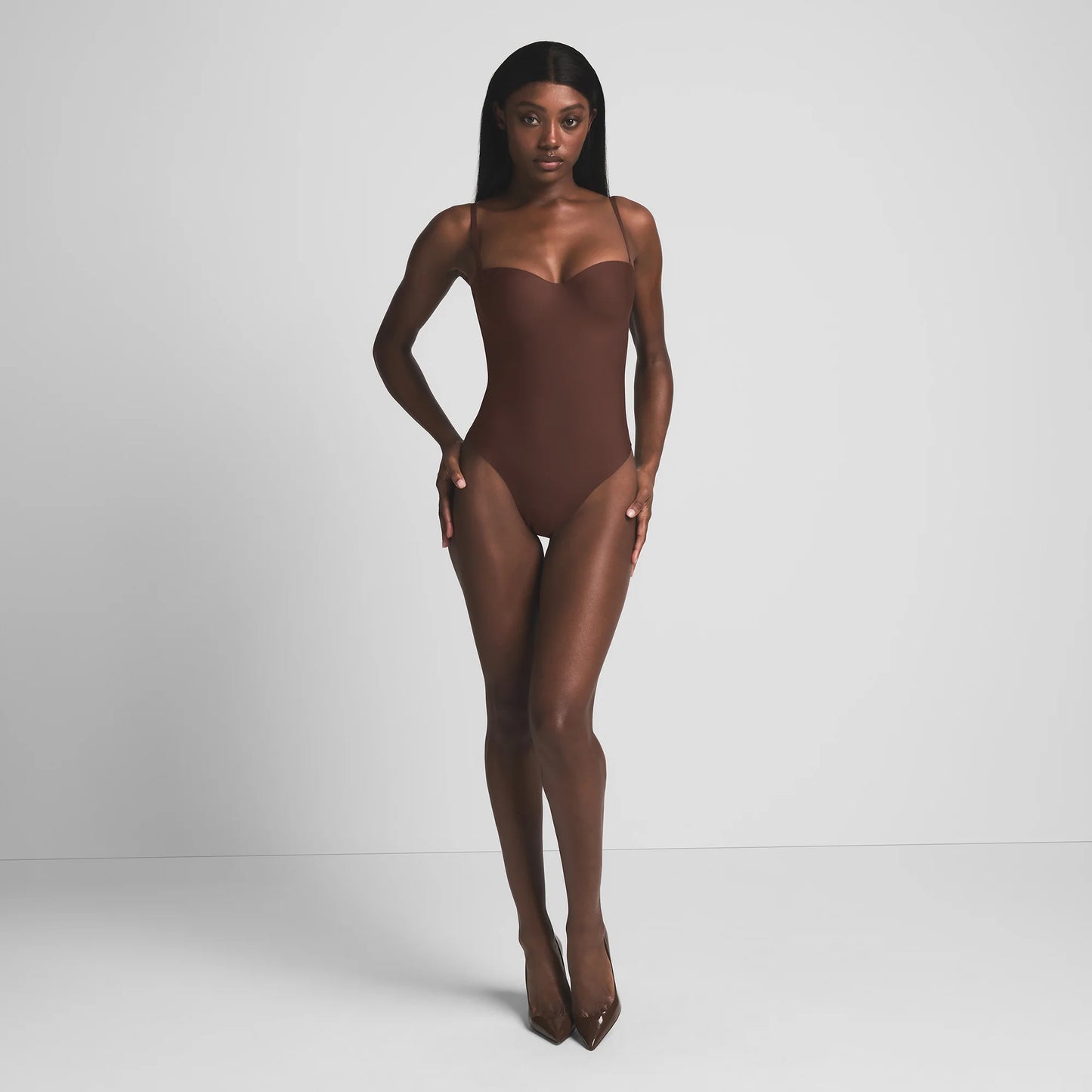 SKIMS BODY UNDERWIRE THONG BODYSUIT | COCOA