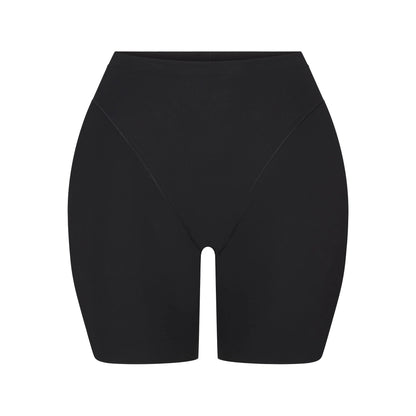SKIMS BODY BUTT AND HIP ENHANCING MID THIGH SHORT | ONYX