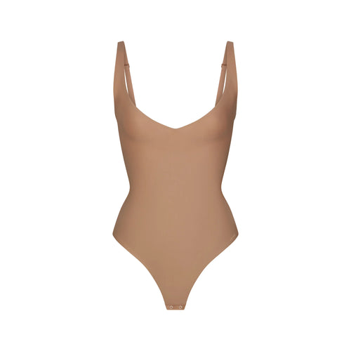 SKIMS BODY CORE SCULPT PLUNGE THONG BODYSUIT | SIENNA