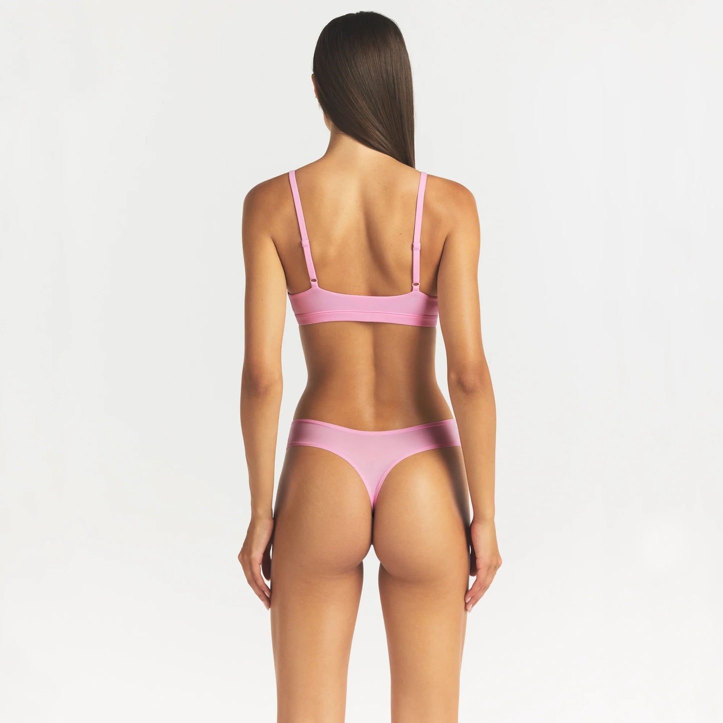 FITS EVERYBODY TRIANGLE BRALETTE | BUBBLE GUM