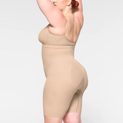 SEAMLESS SCULPT HIGH-WAISTED ABOVE THE KNEE SHORT | MICA