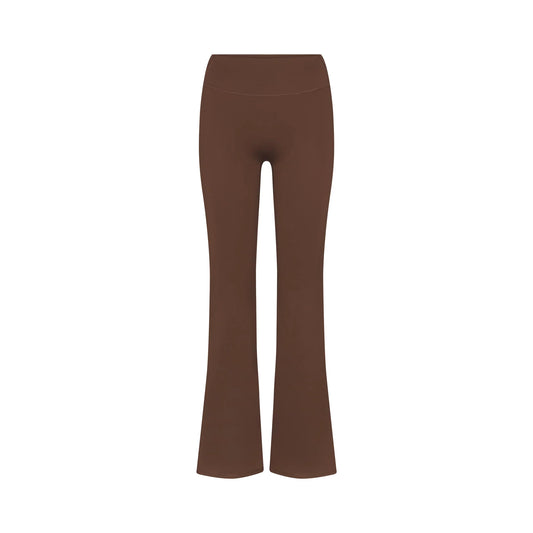 NikeSKIMS MATTE SLIM FLARE LEGGING | DARK SEPIA