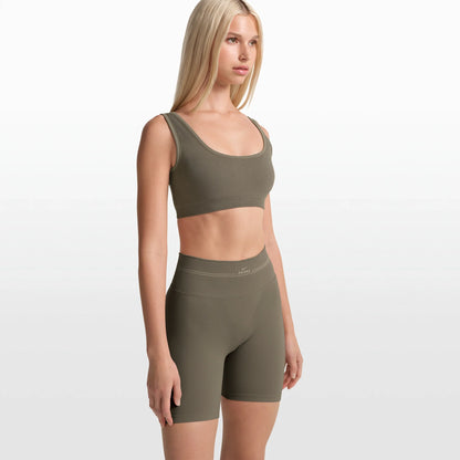 NikeSKIMS RIBBED SEAMLESS 5" BIKER SHORT | DUSTY OAKMOSS