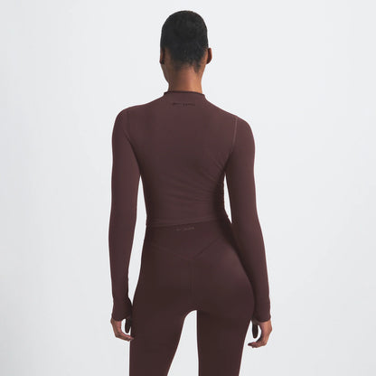 NikeSKIMS VINTAGE SEAMLESS MOCK NECK CROP TOP | PHOENIX