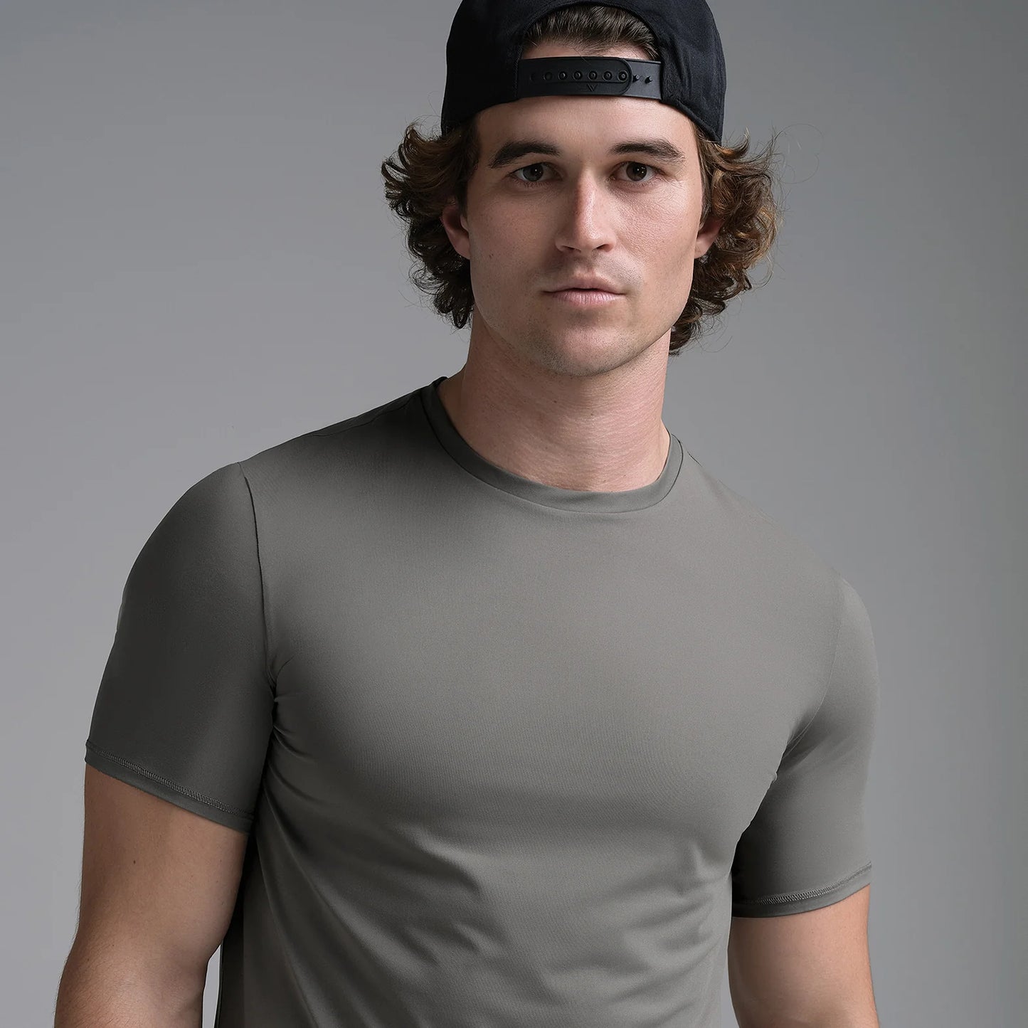 SKIMS FLEX MENS T-SHIRT | GUNMETAL
