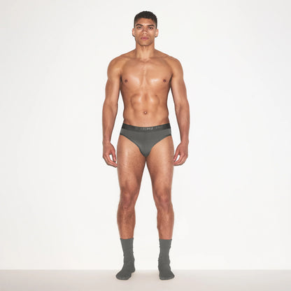 SKIMS STRETCH MENS BRIEF 3-PACK | GUNMETAL MULTI
