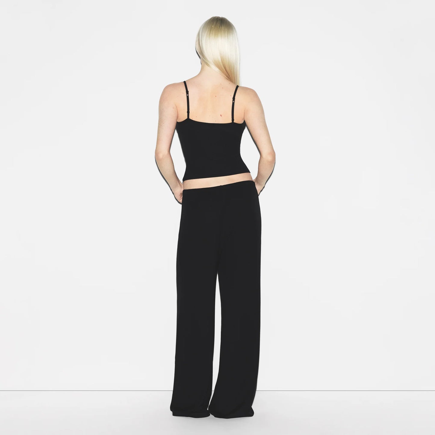 SOFT LOUNGE TANK SLEEP SET | ONYX