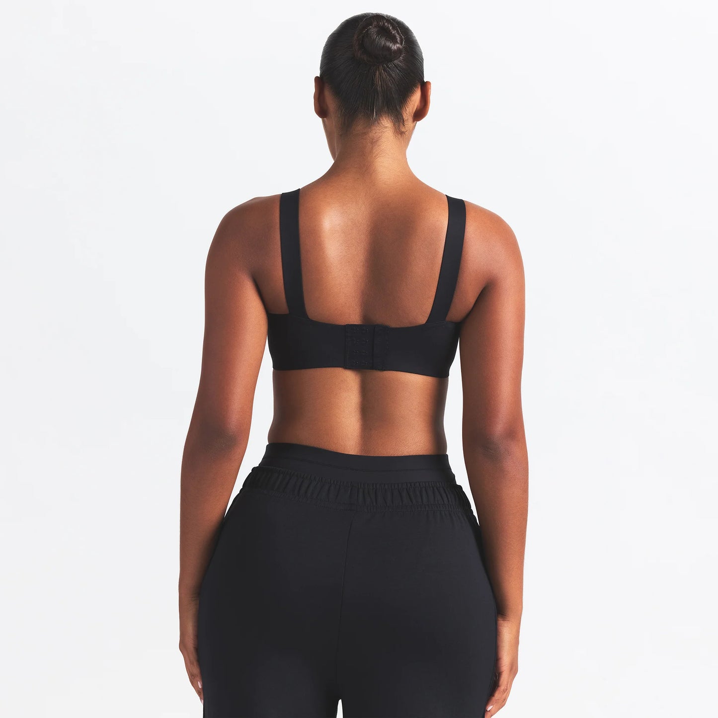 NikeSKIMS MATTE WIDE STRAP BRA | OBSIDIAN