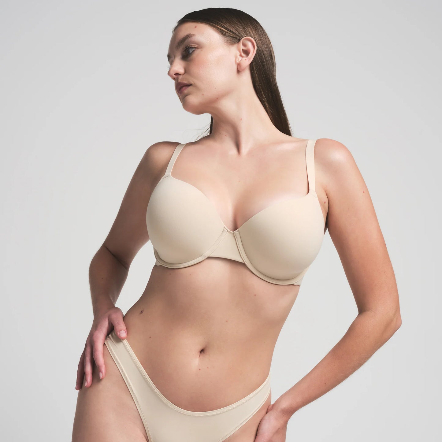 FITS EVERYBODY T-SHIRT BRA | SAND