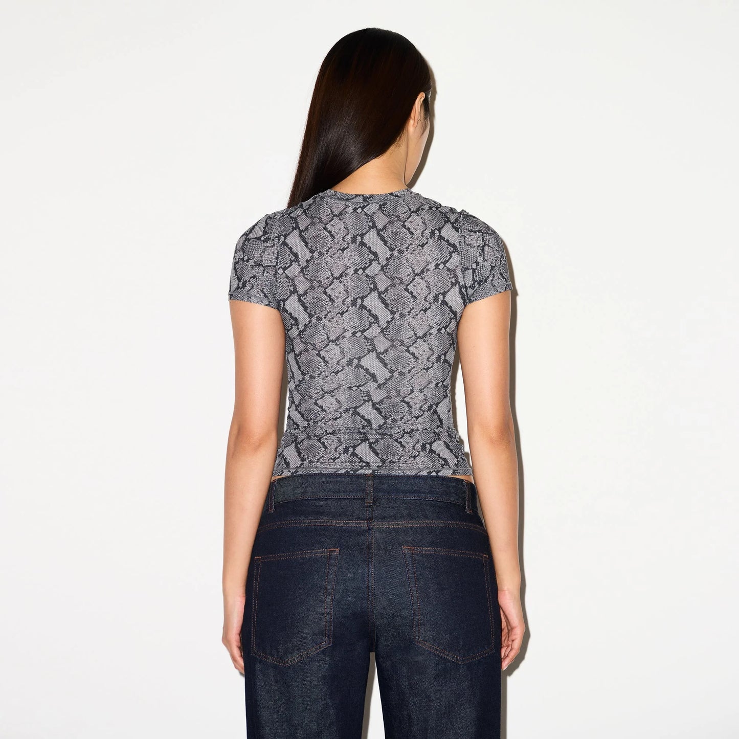 FITS EVERYBODY T-SHIRT | SHADOW SNAKE PRINT