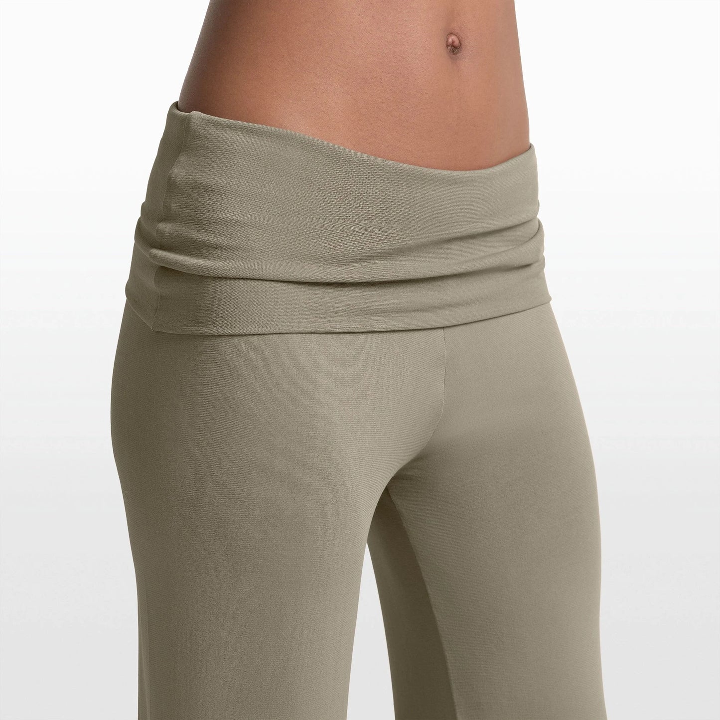NikeSKIMS STRETCH KNIT FOLDOVER WIDE LEG PANT | DUNE