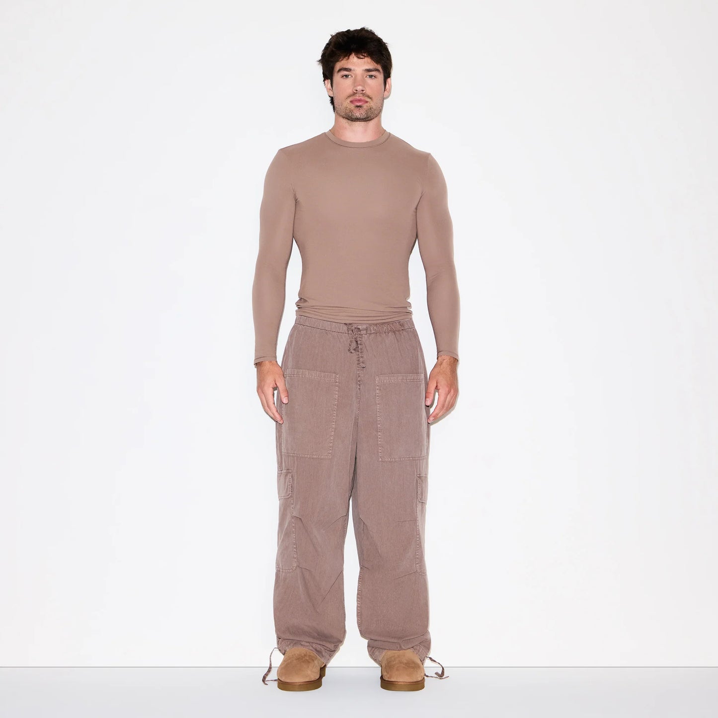 FITS EVERYBODY MENS SLIM LONG SLEEVE T-SHIRT | UMBER
