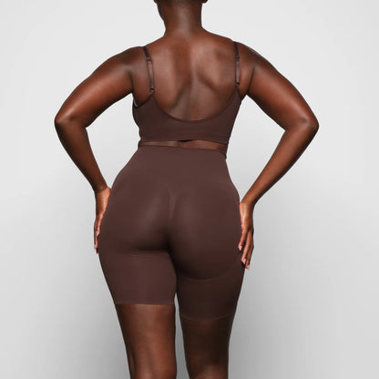 SEAMLESS SCULPT BUTT LIFTING SHORT | COCOA