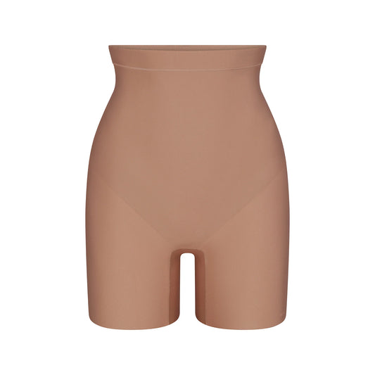 SKIMS BODY CORE SCULPT MID RISE SHORT | SIENNA