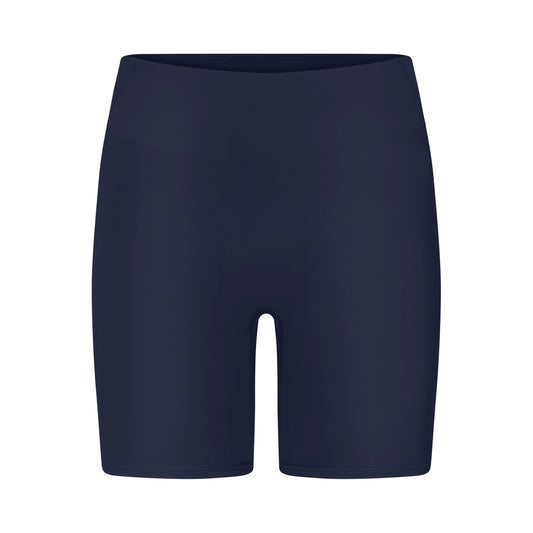 NikeSKIMS SHINE BONDED WAIST 5" BIKER SHORT | NAVY