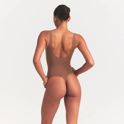 FITS EVERYBODY SQUARE NECK BODYSUIT | JASPER