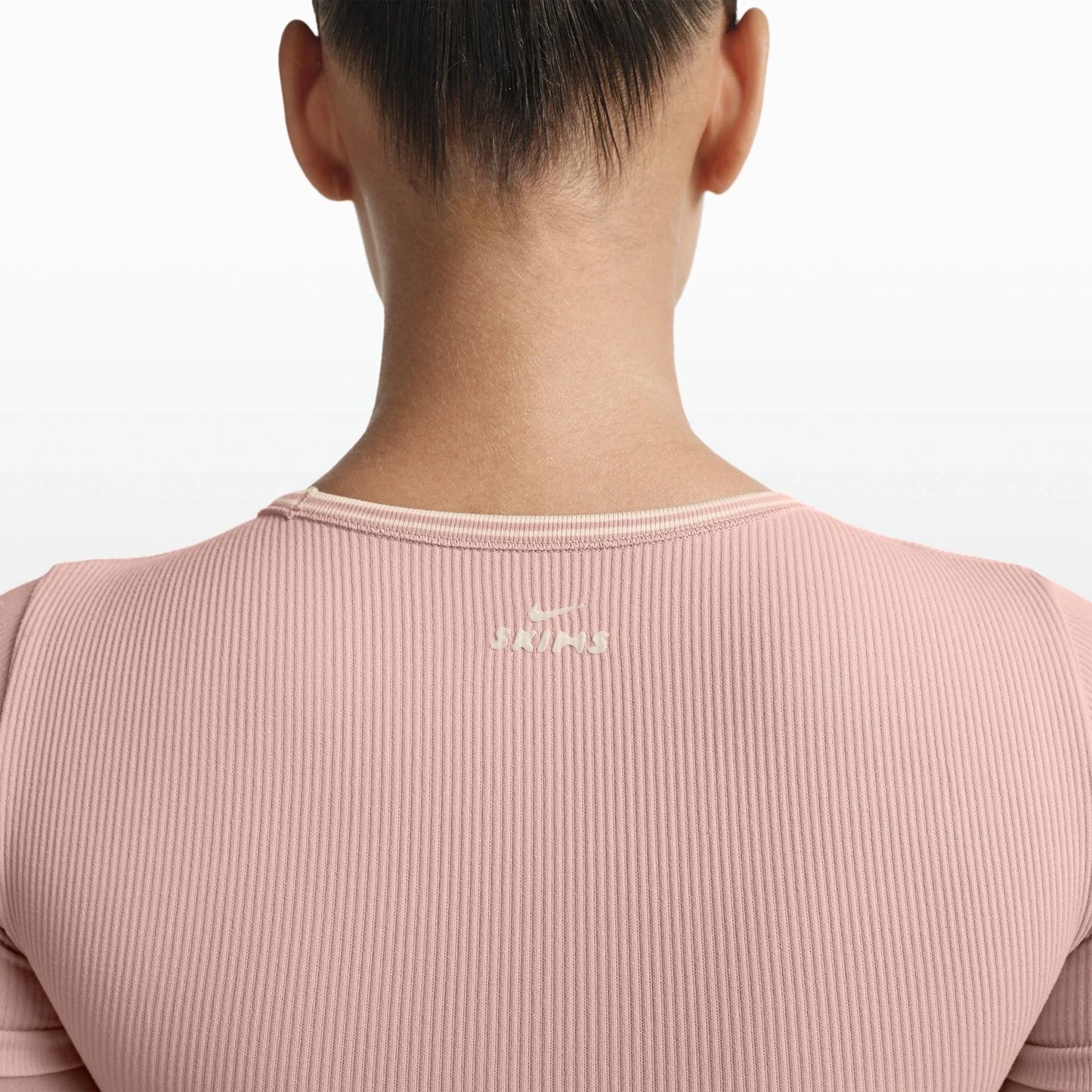 NikeSKIMS RIBBED SEAMLESS BABY T-SHIRT | HIMALAYAN