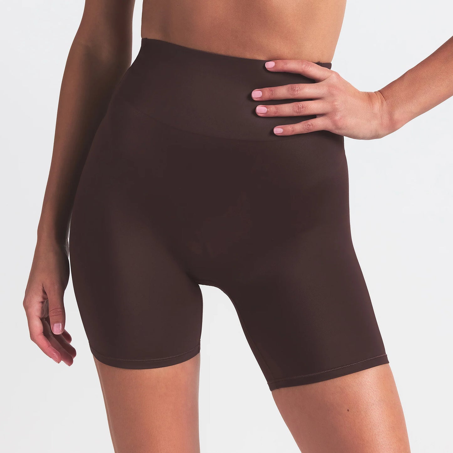 NikeSKIMS SHINE BONDED WAIST 5" BIKER SHORT | PHOENIX